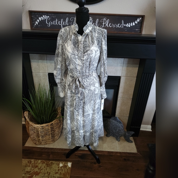 Calvin Klein Dresses & Skirts - Calvin Klein Long-sleeved Dress